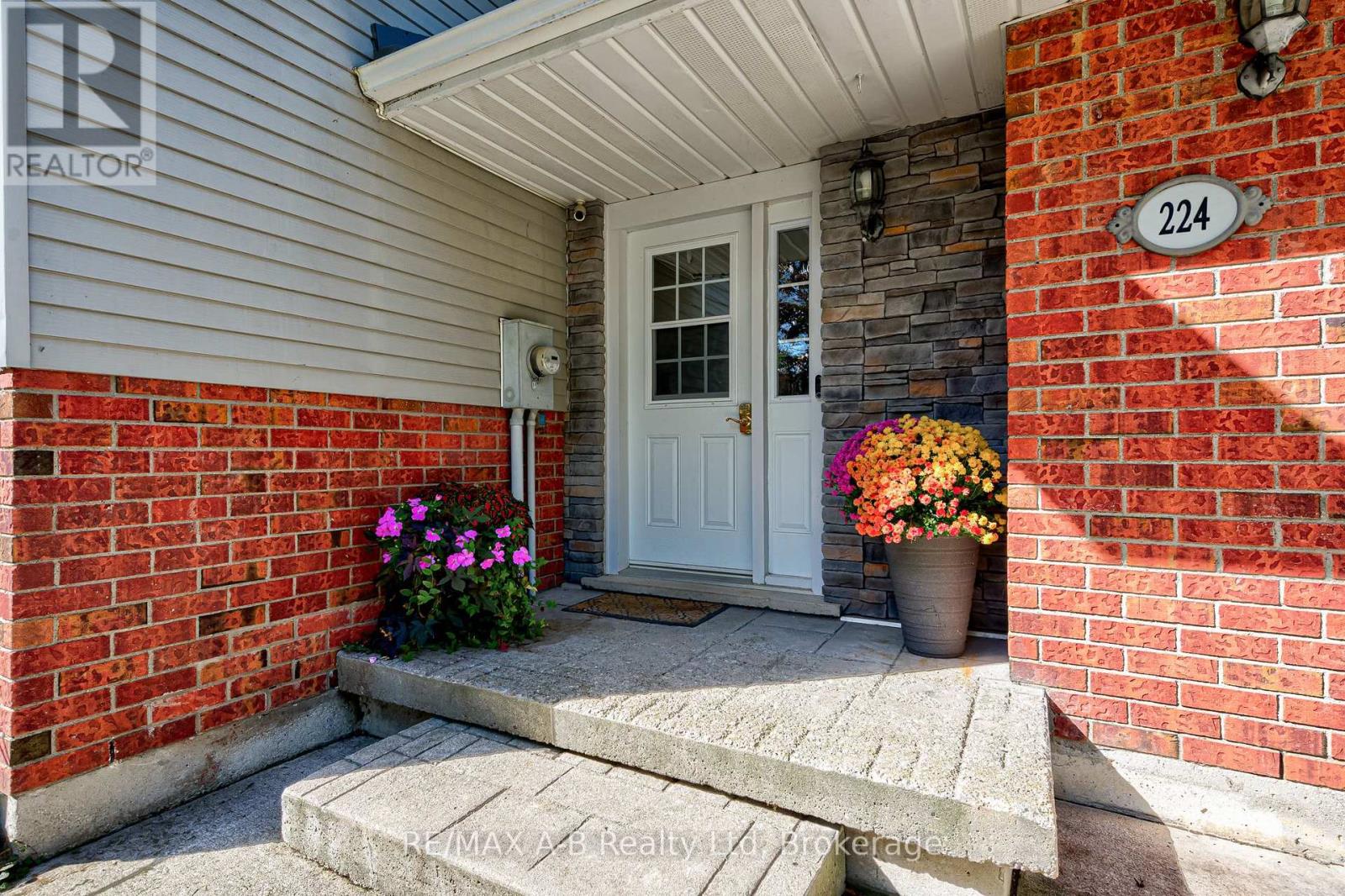 224 Morenz Drive, West Perth, Ontario  N0K 1N0 - Photo 4 - X14029054