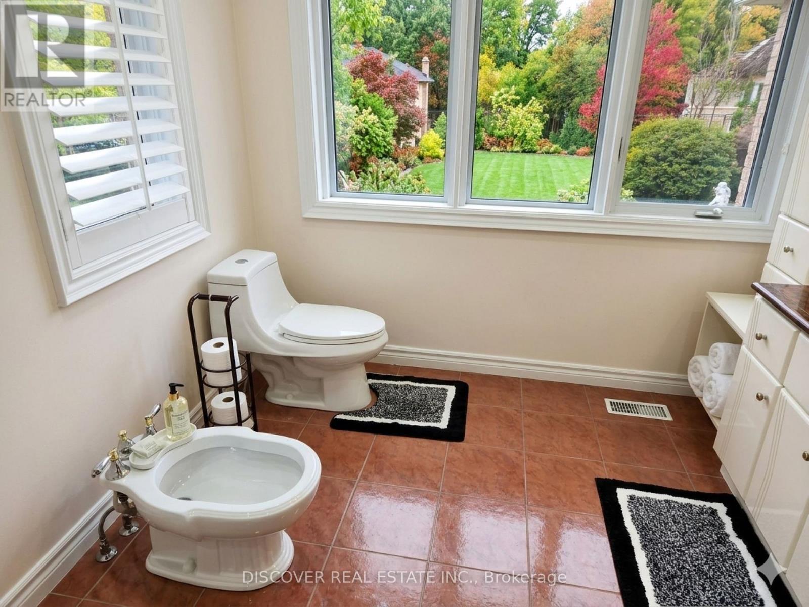 963 Hampton Crescent, Mississauga, Ontario  L5G 4G7 - Photo 9 - W14029074