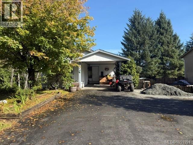 7725 Duval Ave, Port Hardy, British Columbia  V0N 2P0 - Photo 1 - 1051991