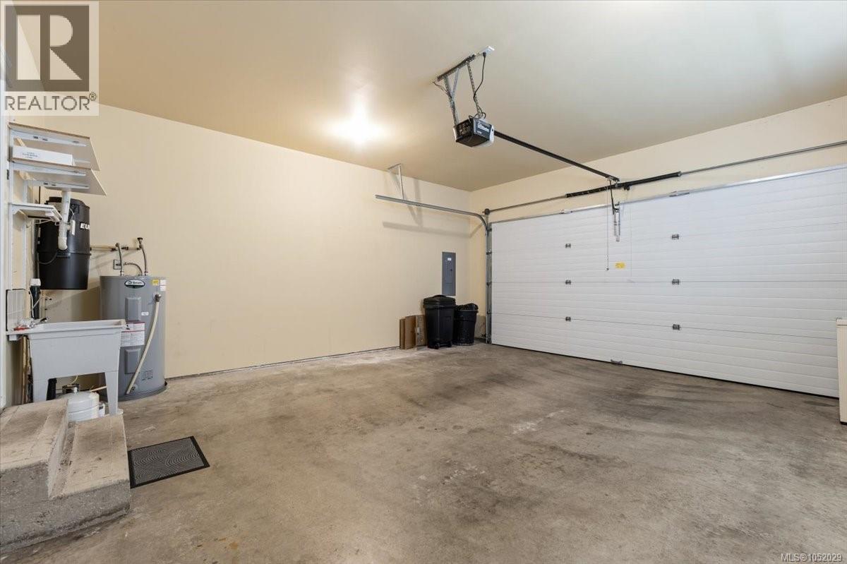 6347 Pinewood Lane