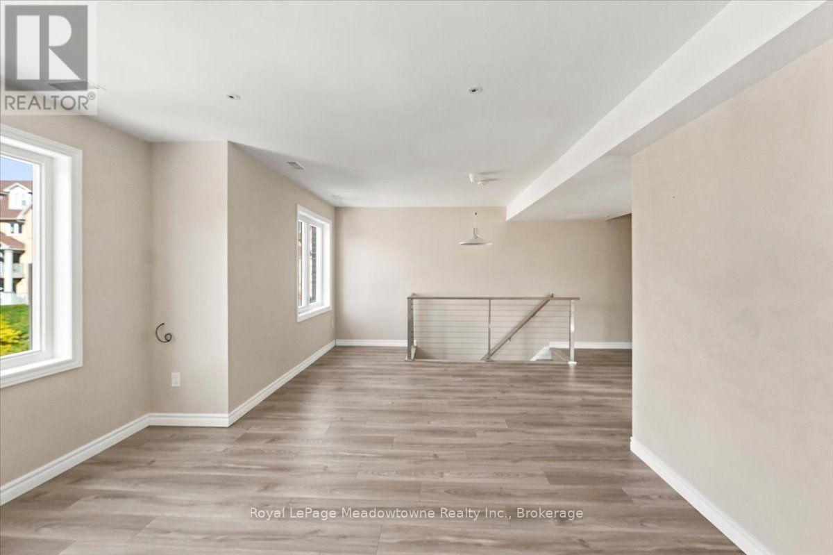 109 - 75 Weldrick Road E, Richmond Hill, Ontario  L4C 0H9 - Photo 13 - N13885000