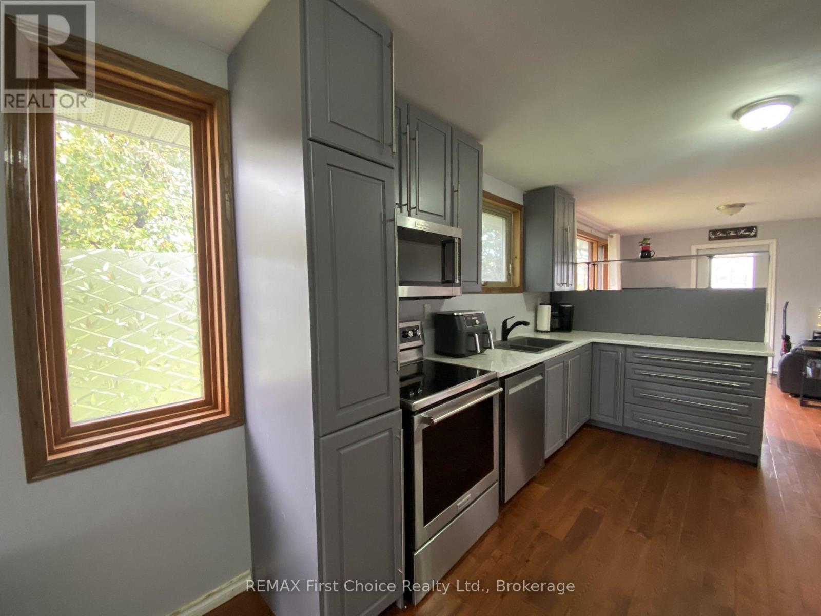 722 Catherine Street, Thunder Bay, Ontario  P7E 1L5 - Photo 4 - X14028892