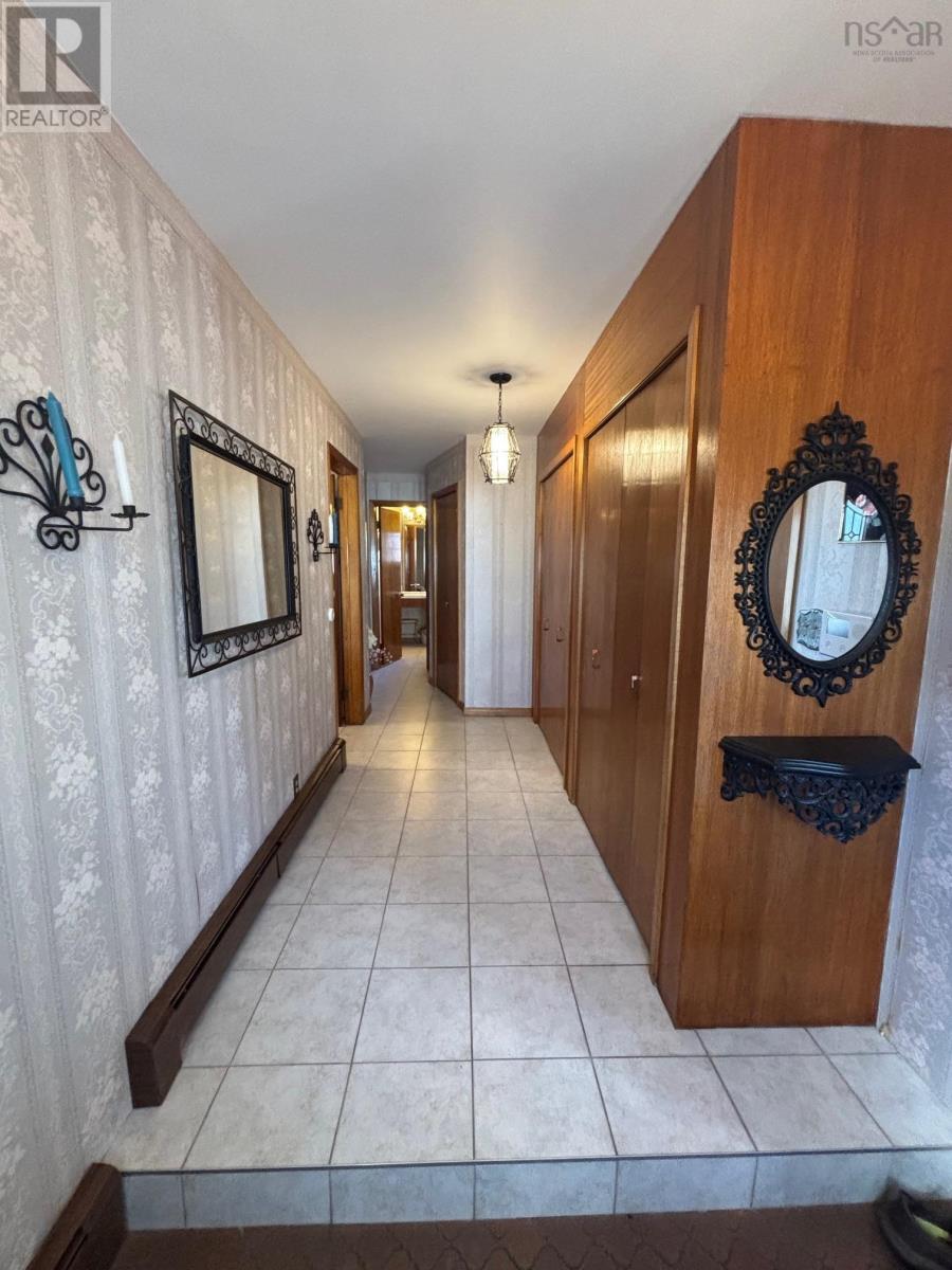 18467 Highway 7, Popes Harbour, Nova Scotia  B0J 3H0 - Photo 11 - 202625788