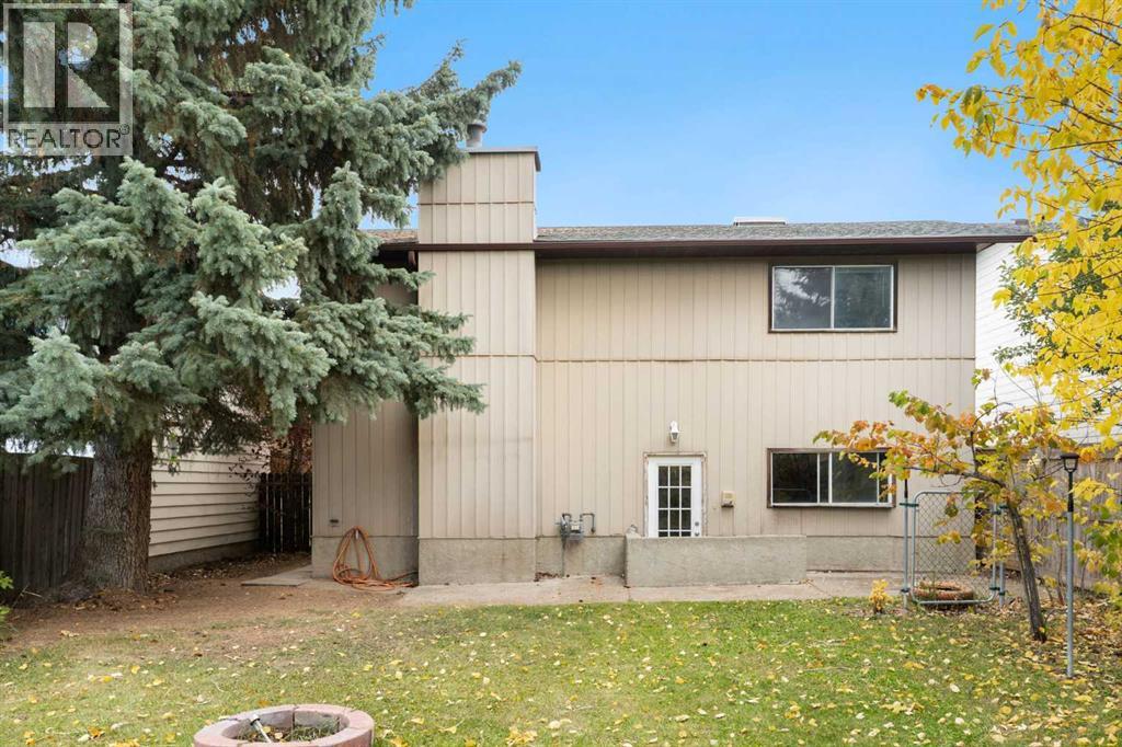 107 Bermuda Close NW, Calgary, Alberta  T3K 1G4 - Photo 41 - A2347471