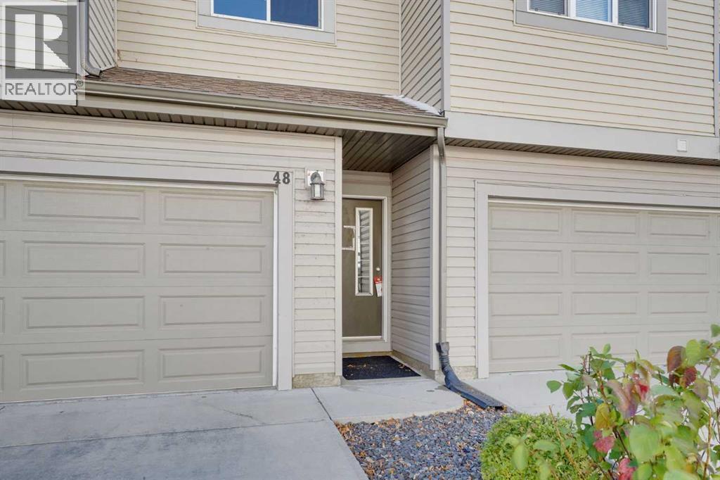 48 Copperstone Cove SE