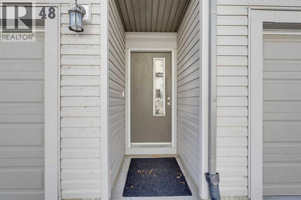 48 Copperstone Cove SE