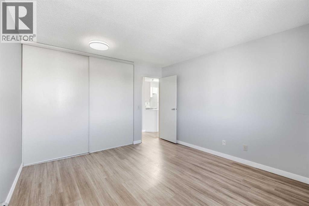 ., 1532 Edenwold Heights NW