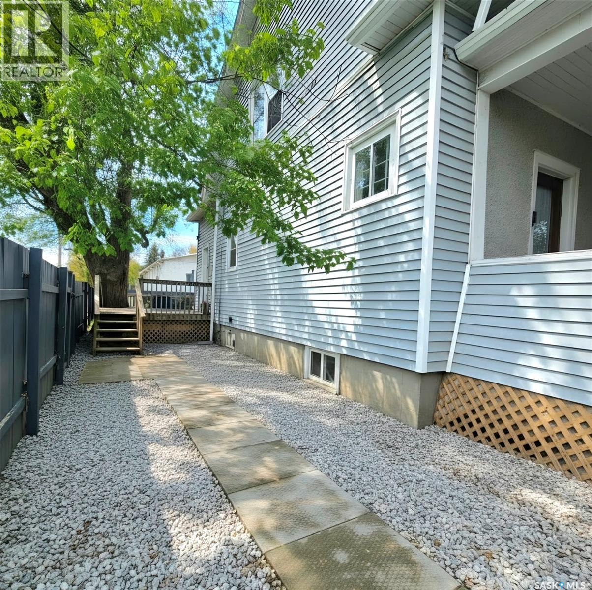 261 22nd Street E, Prince Albert, Saskatchewan  S6V 1N2 - Photo 32 - SK050993
