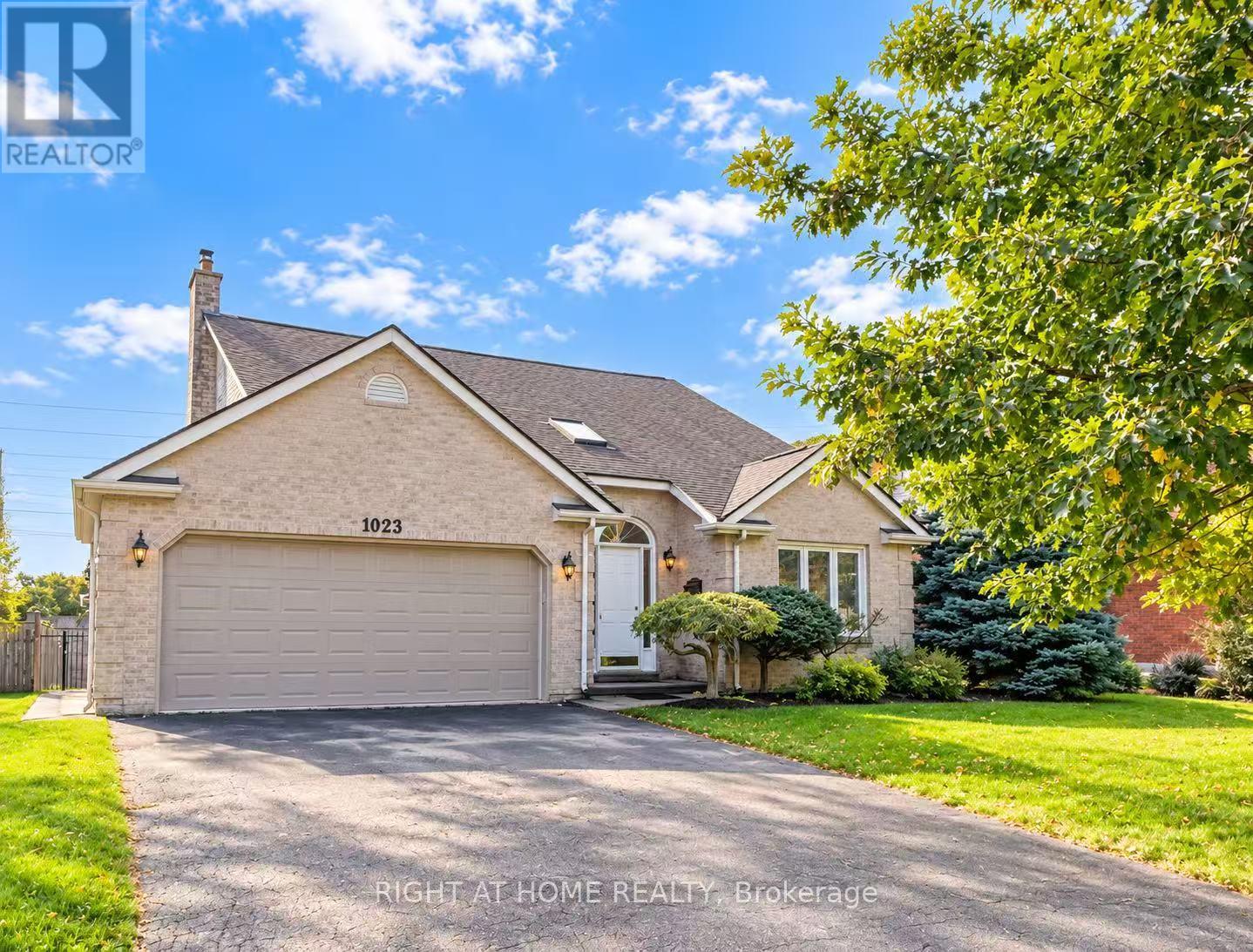 1023 Aurora Court, London North, Ontario  N6G 4N6 - Photo 2 - X14029128