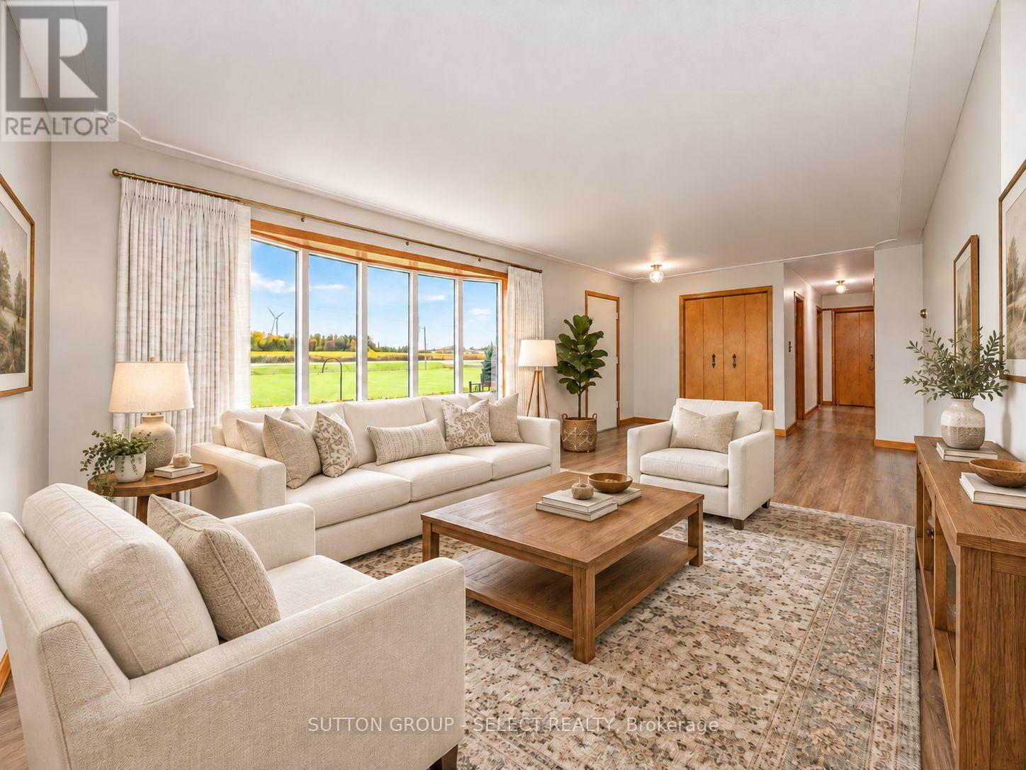 27840 Nairn Road, North Middlesex, Ontario  N0M 2K0 - Photo 11 - X14029194