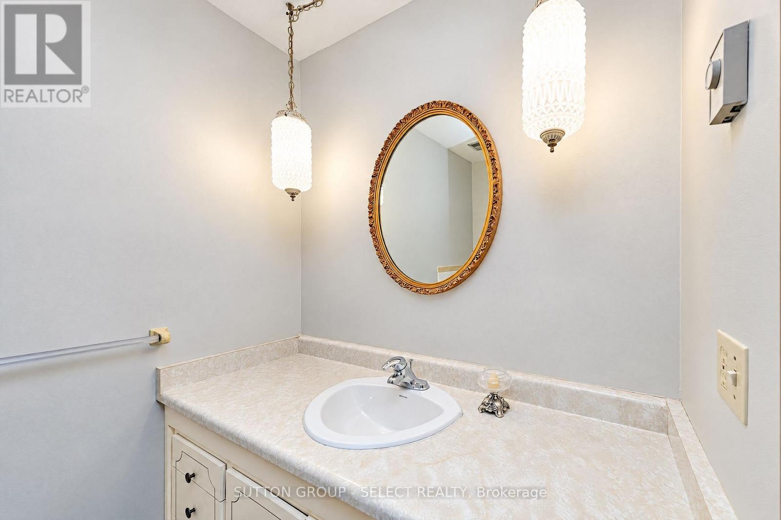 27840 Nairn Road, North Middlesex, Ontario  N0M 2K0 - Photo 21 - X14029194