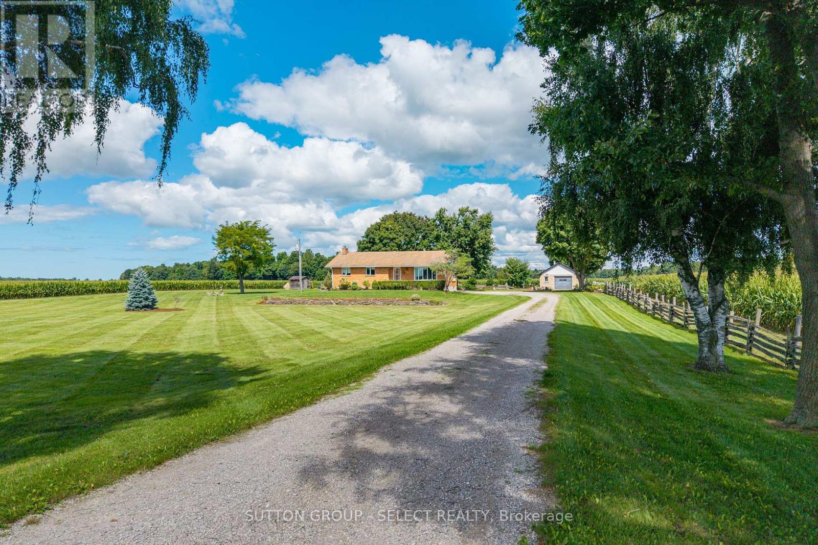 27840 Nairn Road, North Middlesex, Ontario  N0M 2K0 - Photo 7 - X14029194