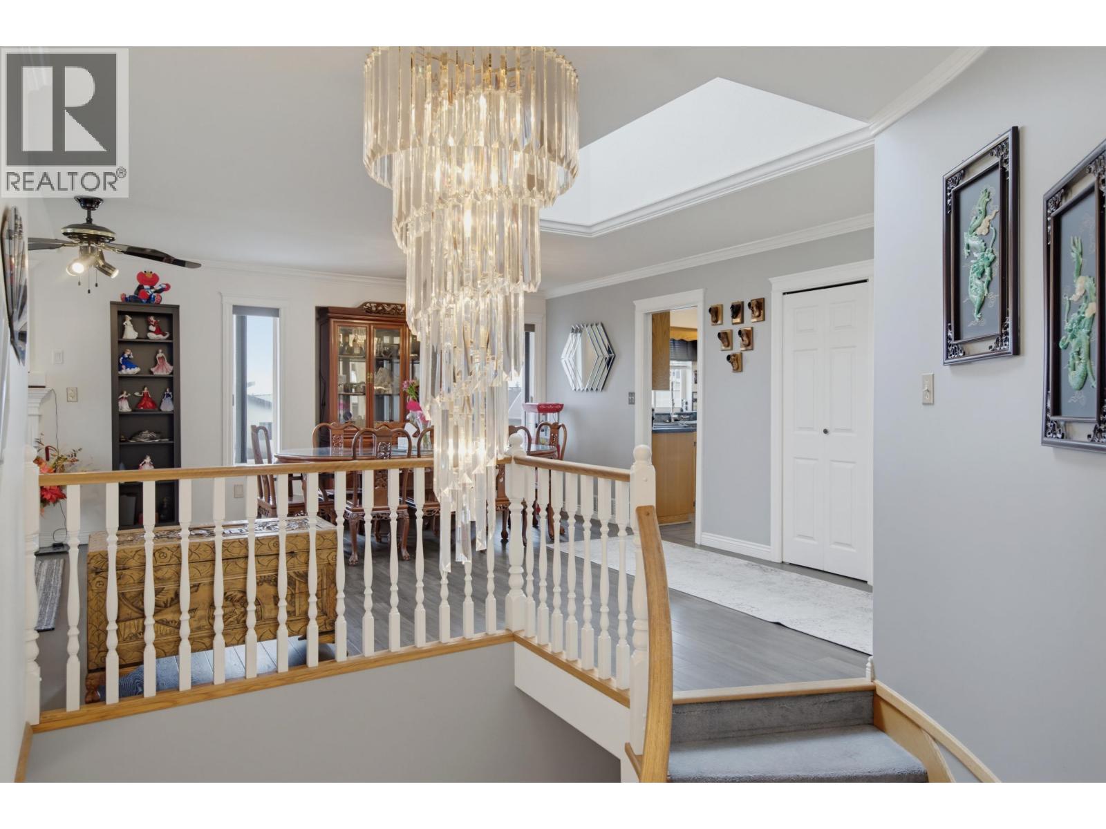 306 Marmont Street, Coquitlam, British Columbia  V3K 4R1 - Photo 7 - R3174821