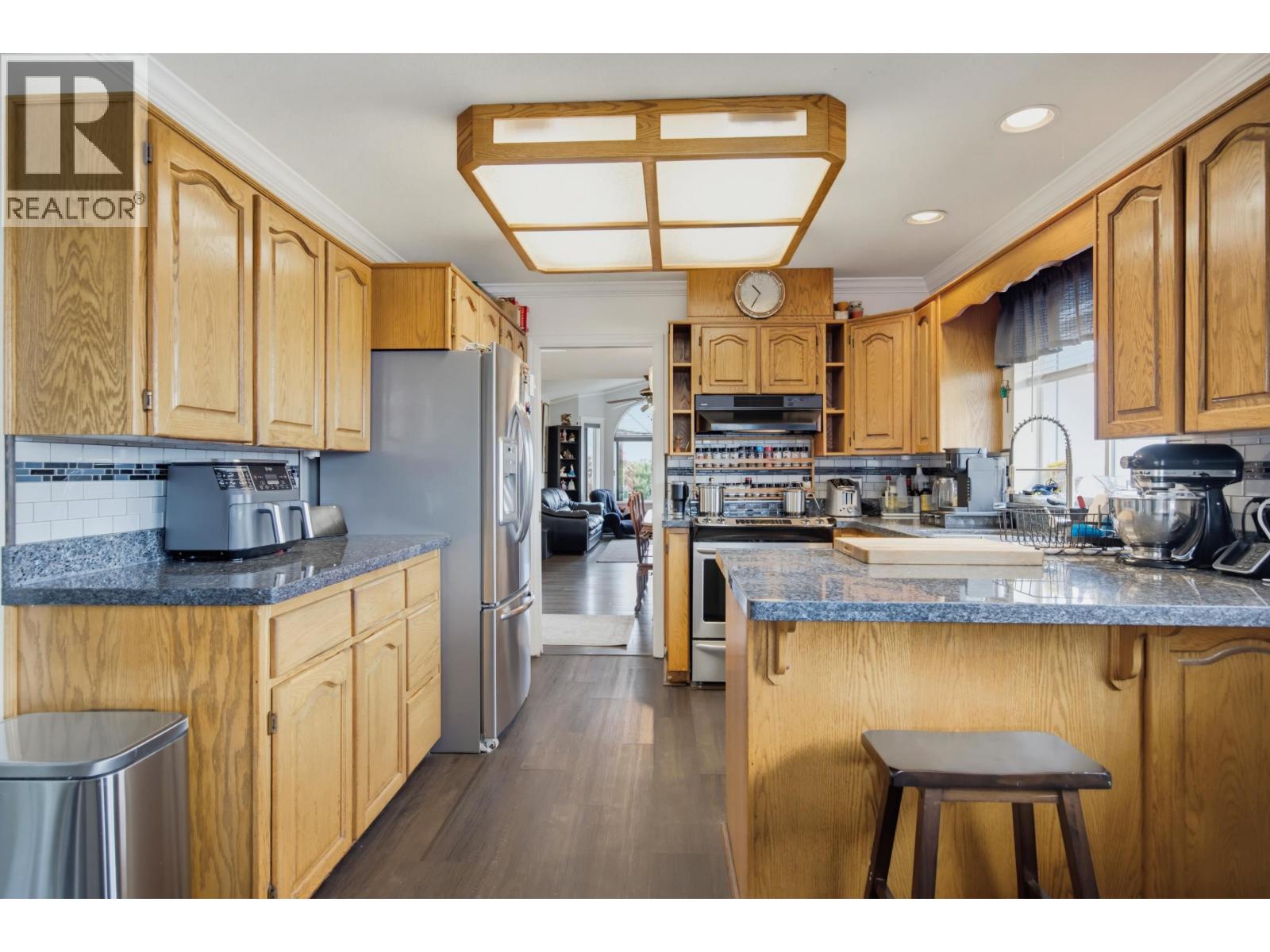 306 Marmont Street, Coquitlam, British Columbia  V3K 4R1 - Photo 14 - R3174821