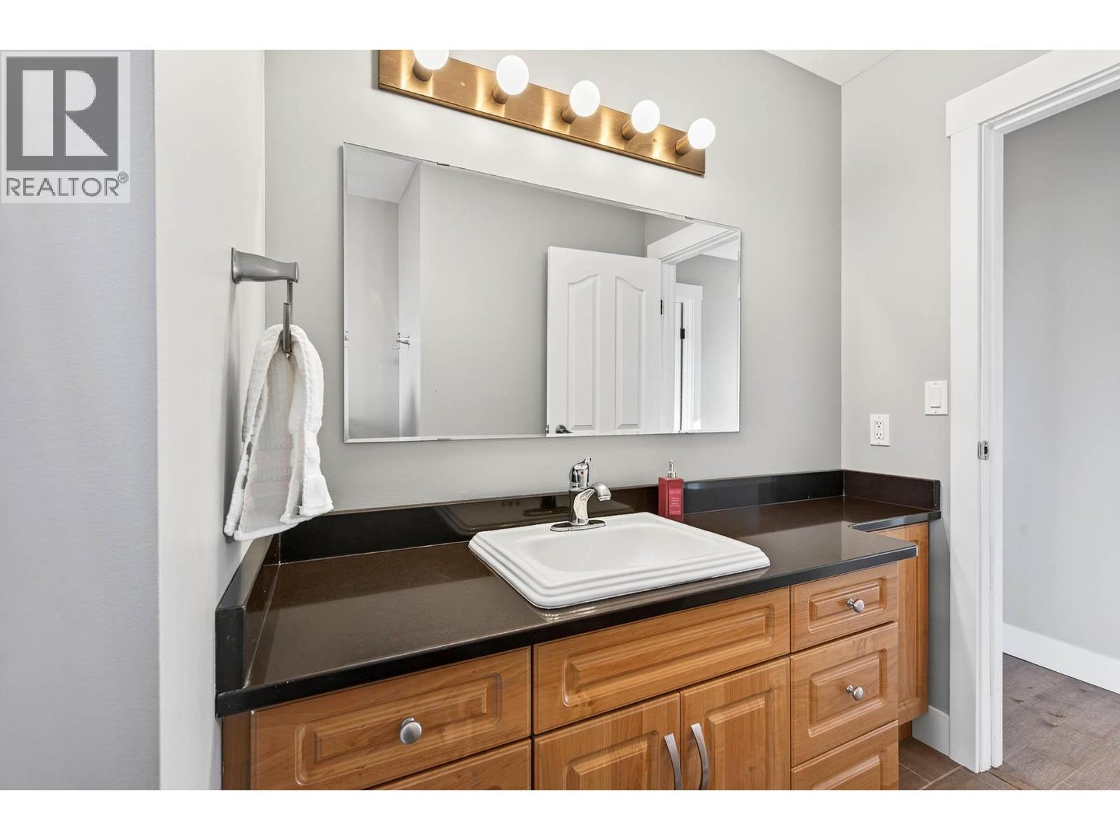 758 Fleming Drive, Kamloops, British Columbia  V1S 1B3 - Photo 32 - 10403426