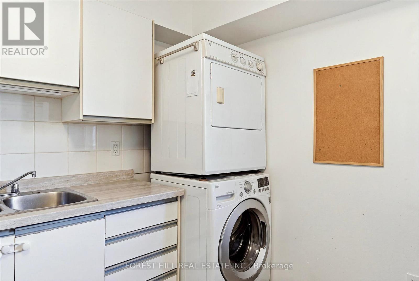 Unit A - 1070 Avenue Road, Toronto, Ontario  M5N 2C9 - Photo 19 - C14029178