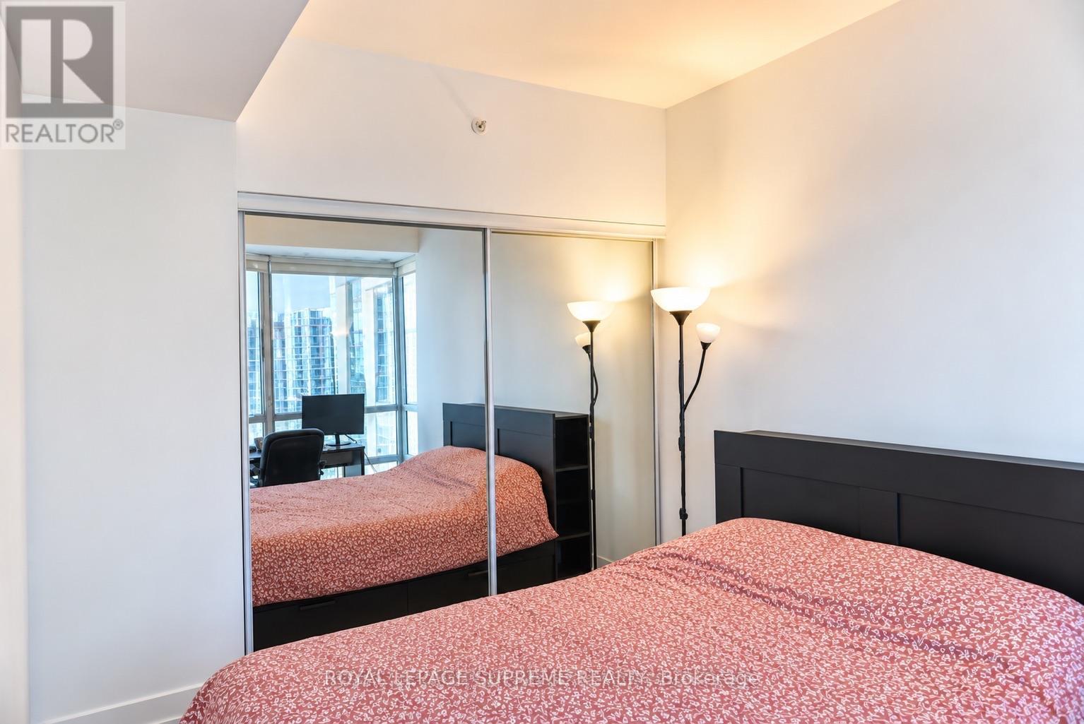 4305 - 15 Grenville Street, Toronto, Ontario  M4Y 1A1 - Photo 8 - C14029210