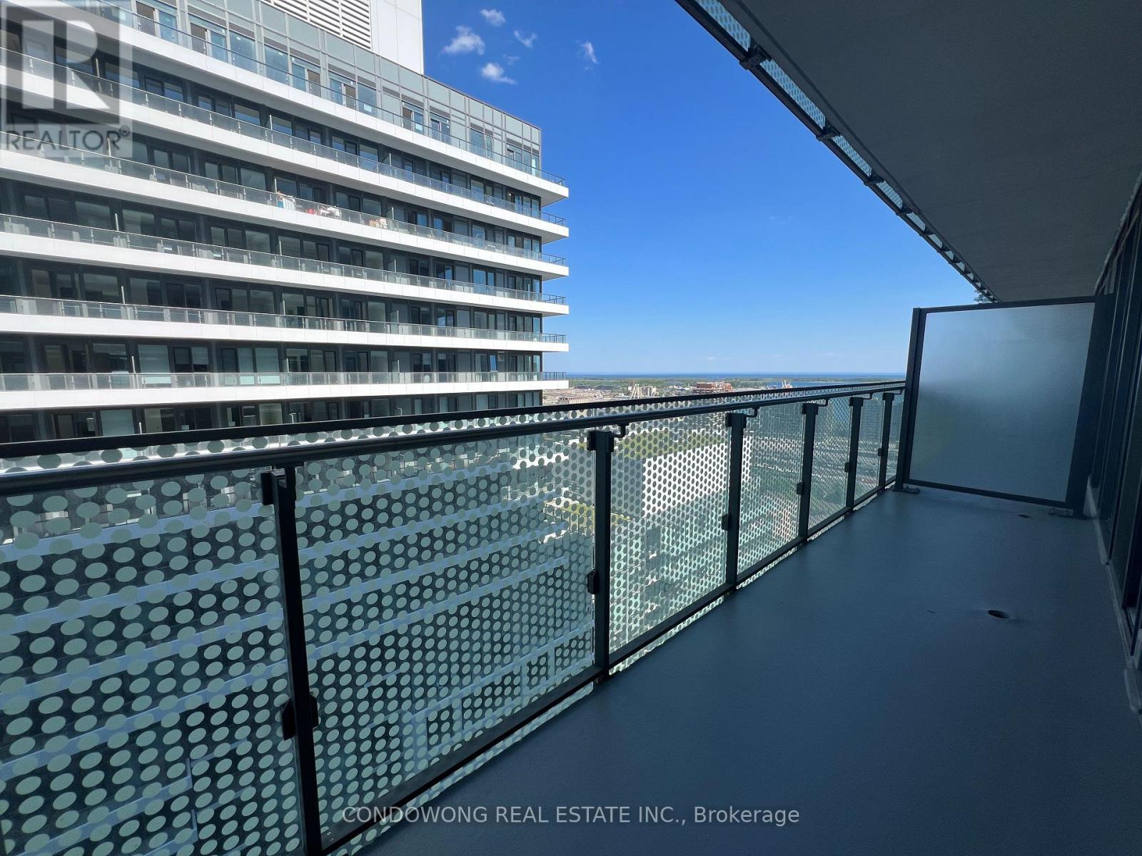 2522 - 135 LOWER SHERBOURNE STREET