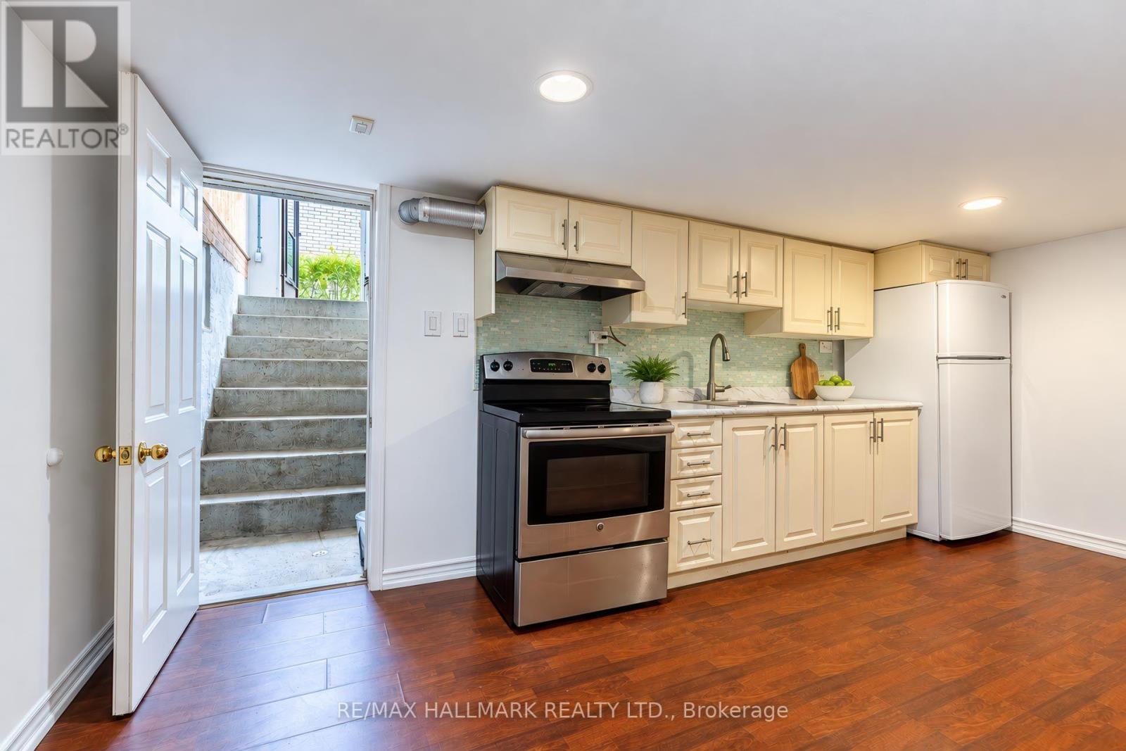 14 Saunders Road, Toronto, Ontario  M1J 3H9 - Photo 19 - E14029206