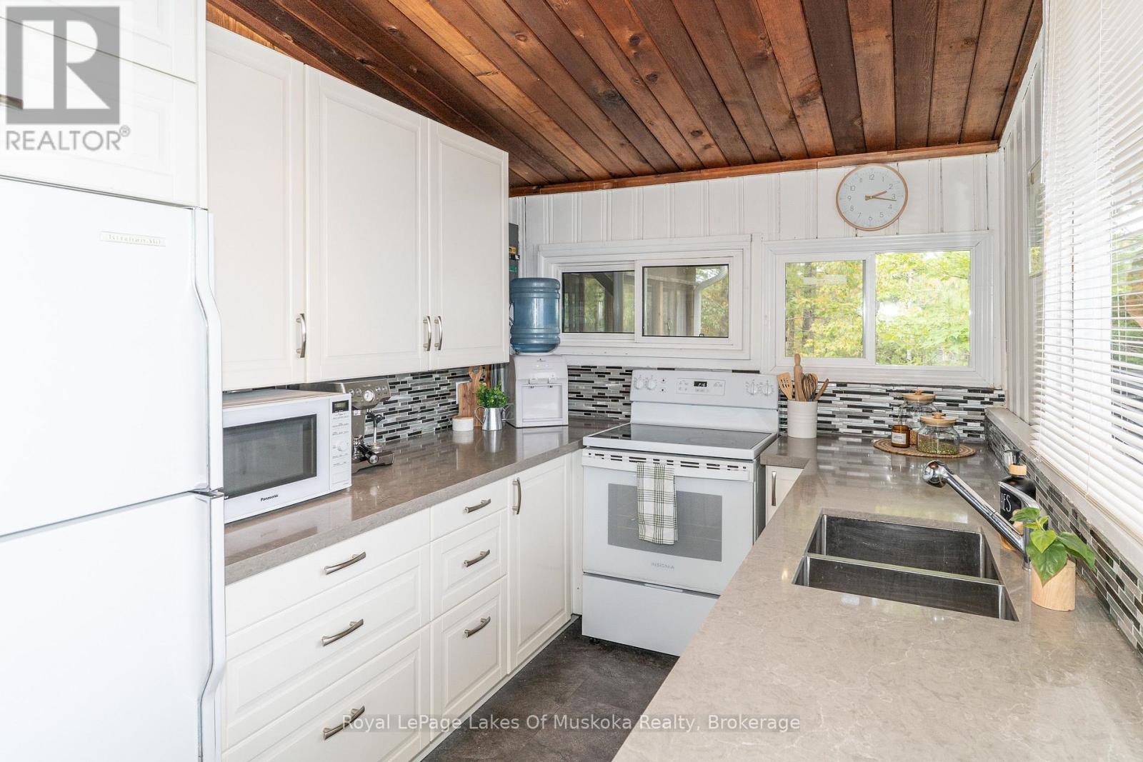 1439 Silver Lake Road, Gravenhurst (Muskoka (S)), Ontario  P1P 0G3 - Photo 13 - X14029166