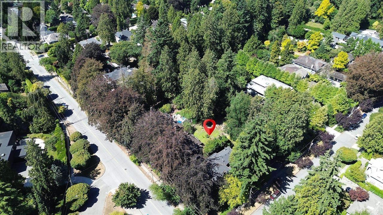 2629 W 49th Avenue, Vancouver, British Columbia  V6N 3S5 - Photo 5 - R3173885