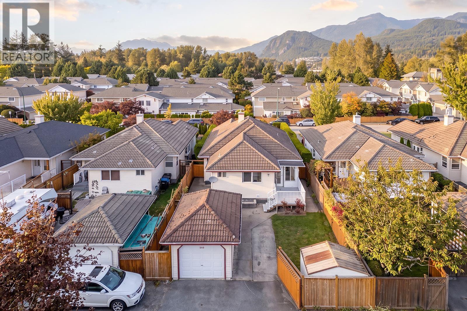 1824 Willow Crescent, Squamish, British Columbia  V8B 0L9 - Photo 35 - R3174835