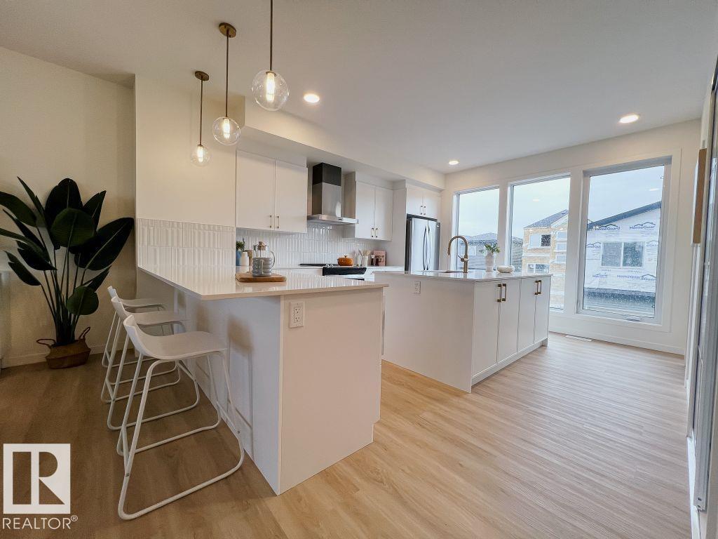 424 31 ST SW