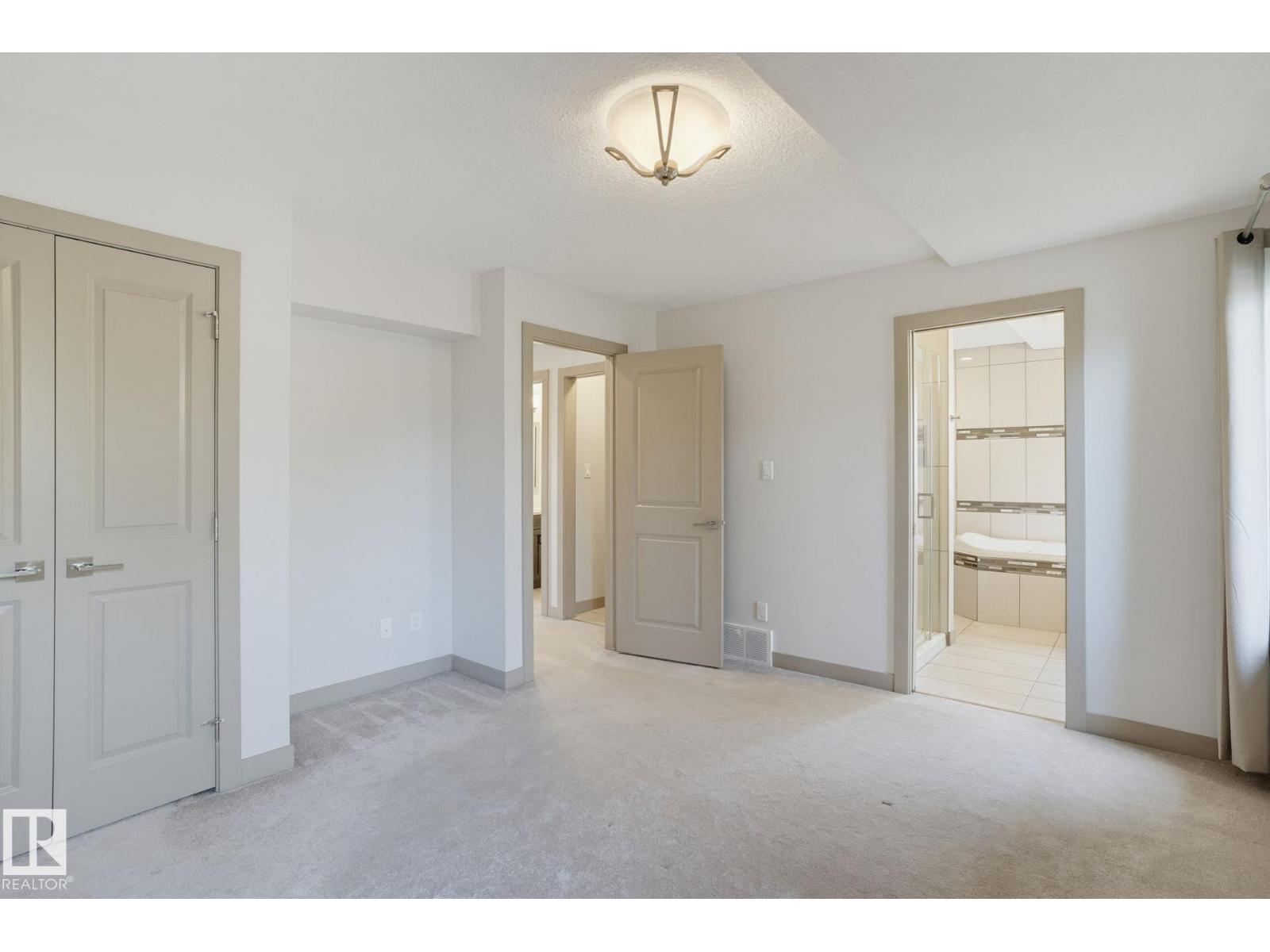 7716 112 ST NW