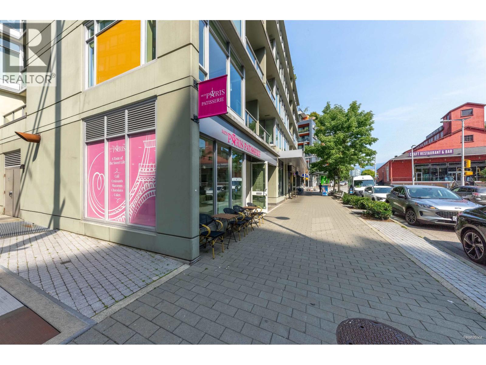 1721 MANITOBA STREET