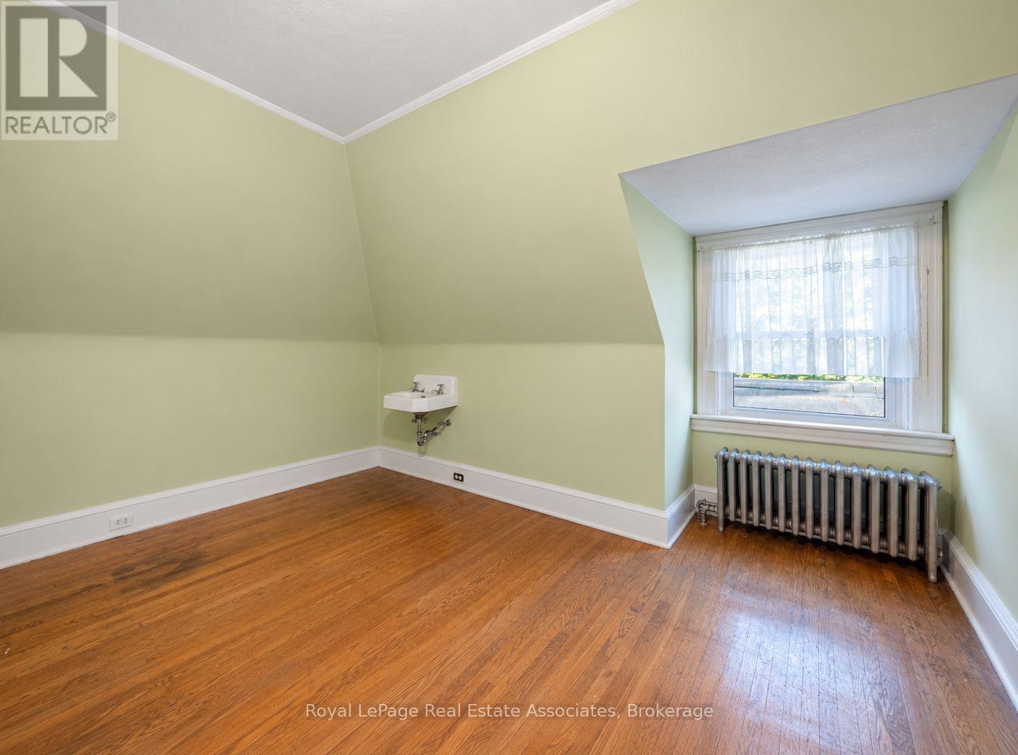 132 Close Avenue, Toronto, Ontario  M6K 2V5 - Photo 16 - W14029124