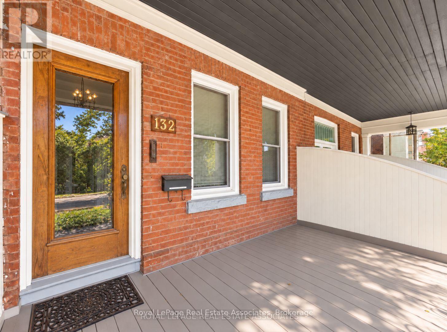 132 Close Avenue, Toronto, Ontario  M6K 2V5 - Photo 3 - W14029124
