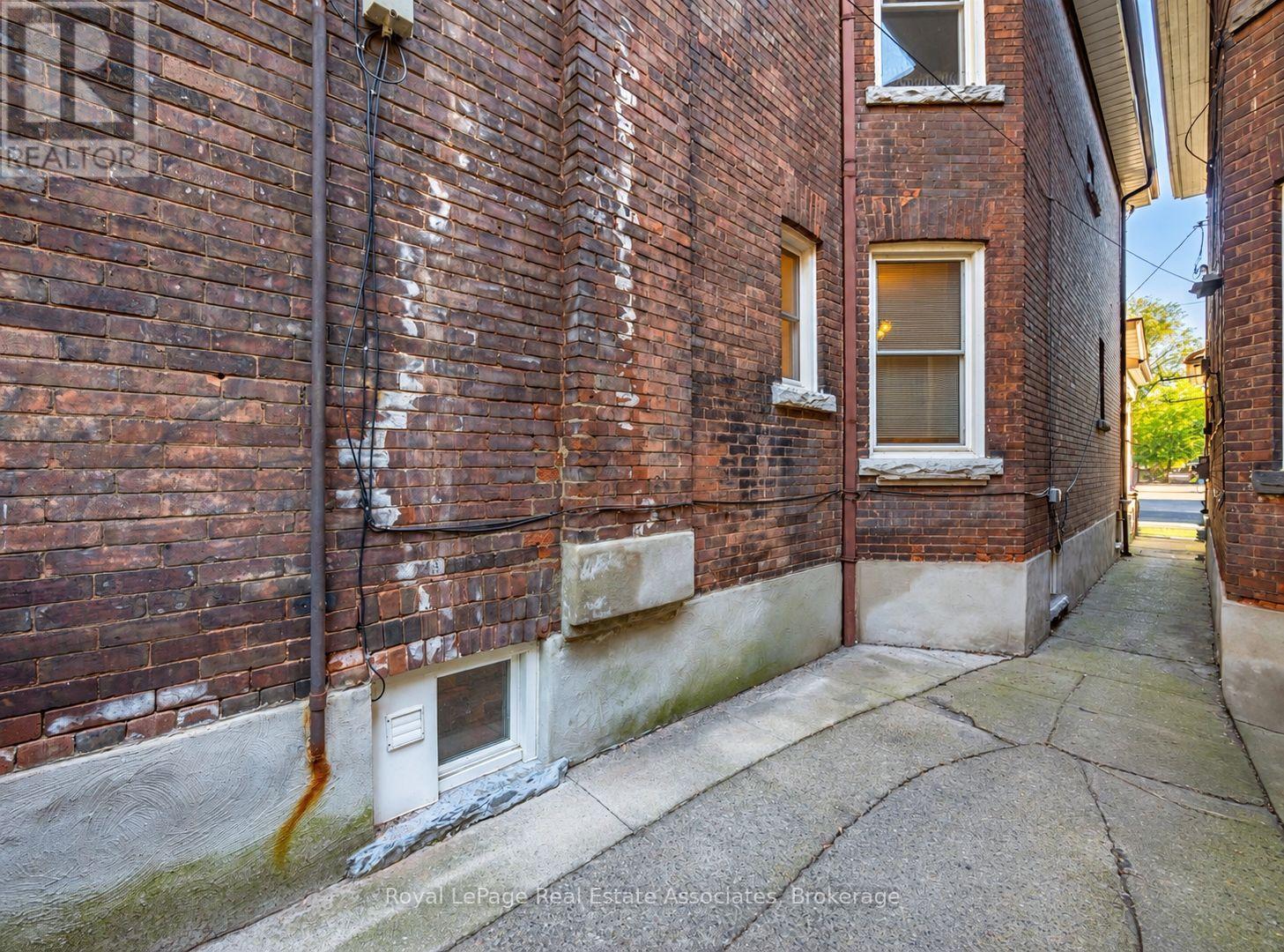 132 Close Avenue, Toronto, Ontario  M6K 2V5 - Photo 30 - W14029124