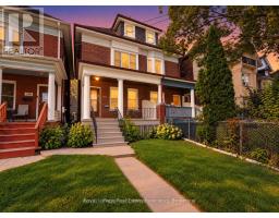 132 CLOSE AVENUE, Toronto, Ontario