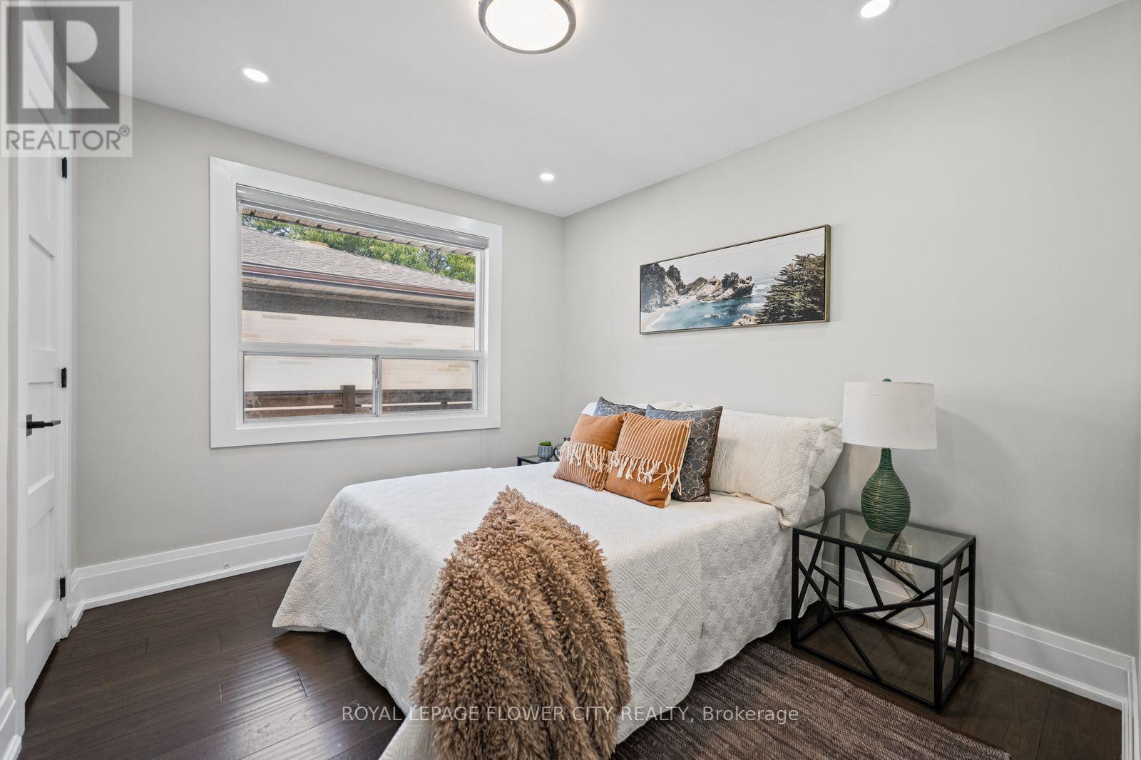 1812 Christopher Road, Mississauga, Ontario  L5J 2K8 - Photo 15 - W14029236