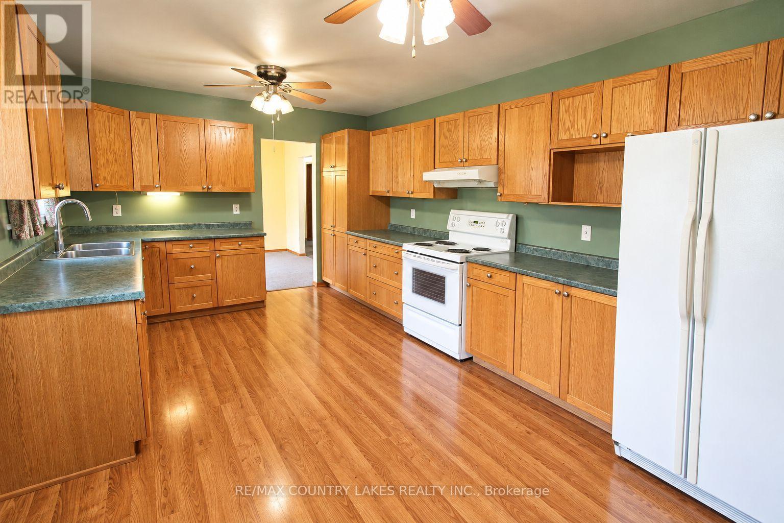 1598 County Rd 46, Kawartha Lakes, Ontario  K0M 2T0 - Photo 9 - X14029136