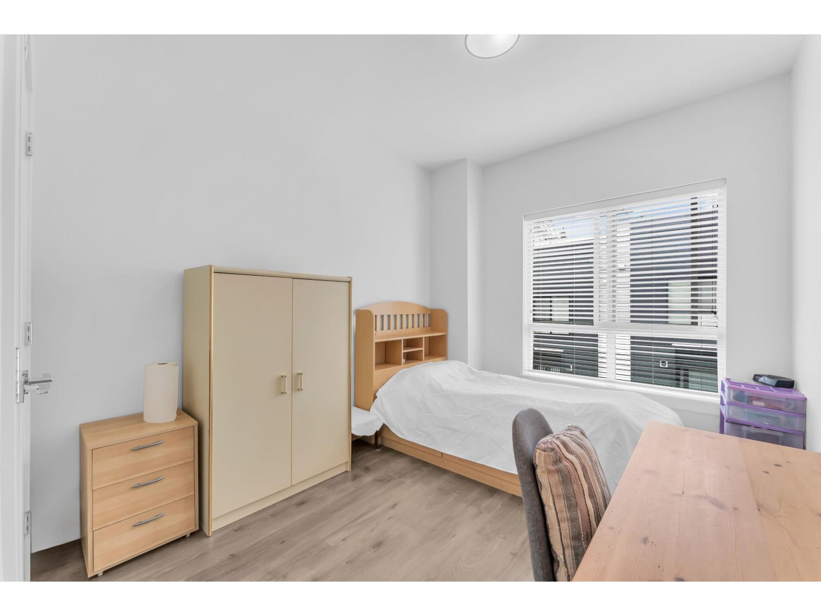 218 2277 OAK MEADOWS DRIVE