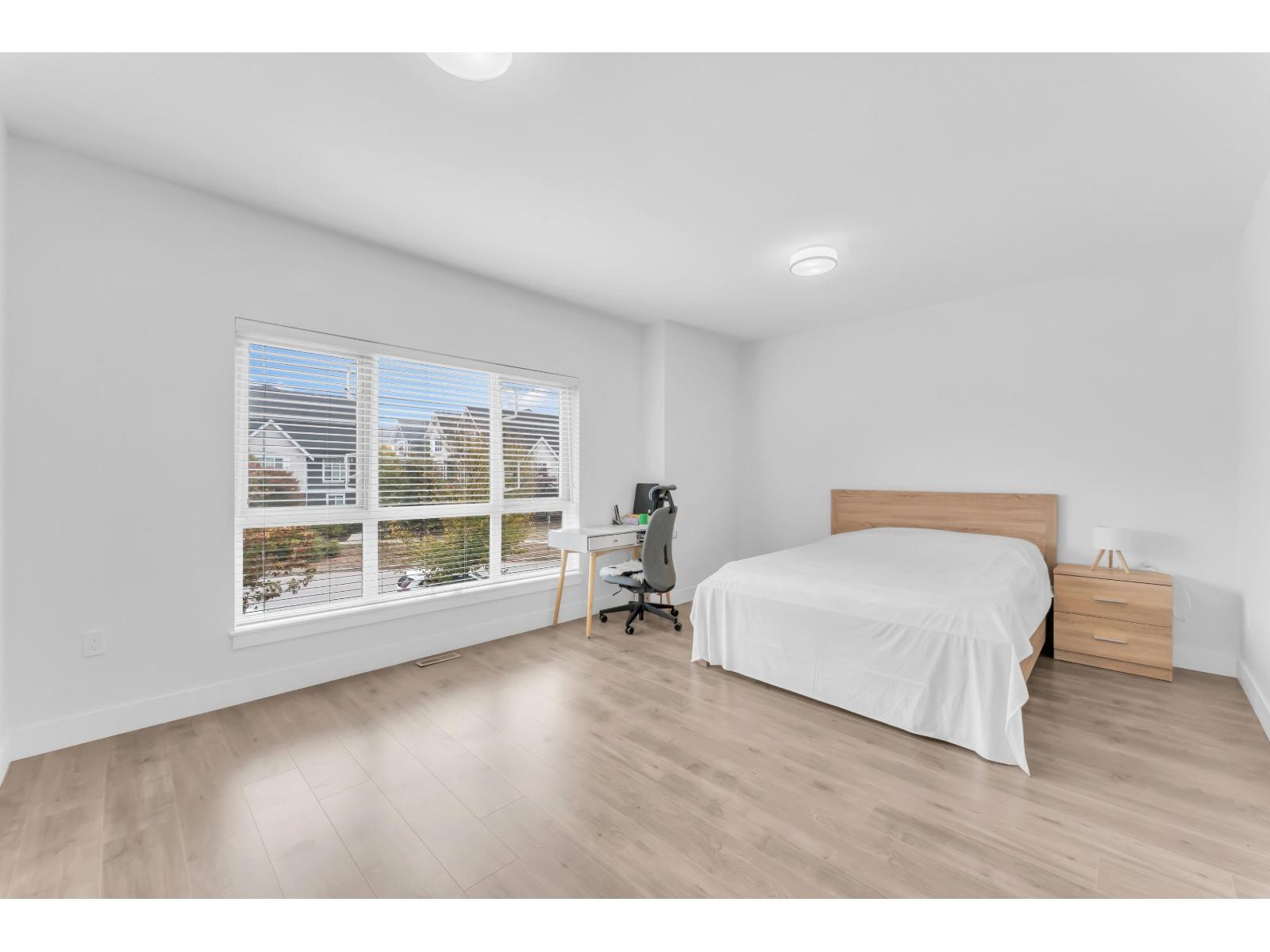 218 2277 OAK MEADOWS DRIVE