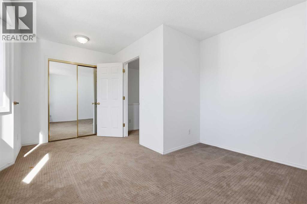 225 Killarney Glen Court SW