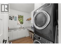 769 & 771 Barnaby Road, Kelowna, British Columbia V1W 4N9 - Photo 45 - 10396273