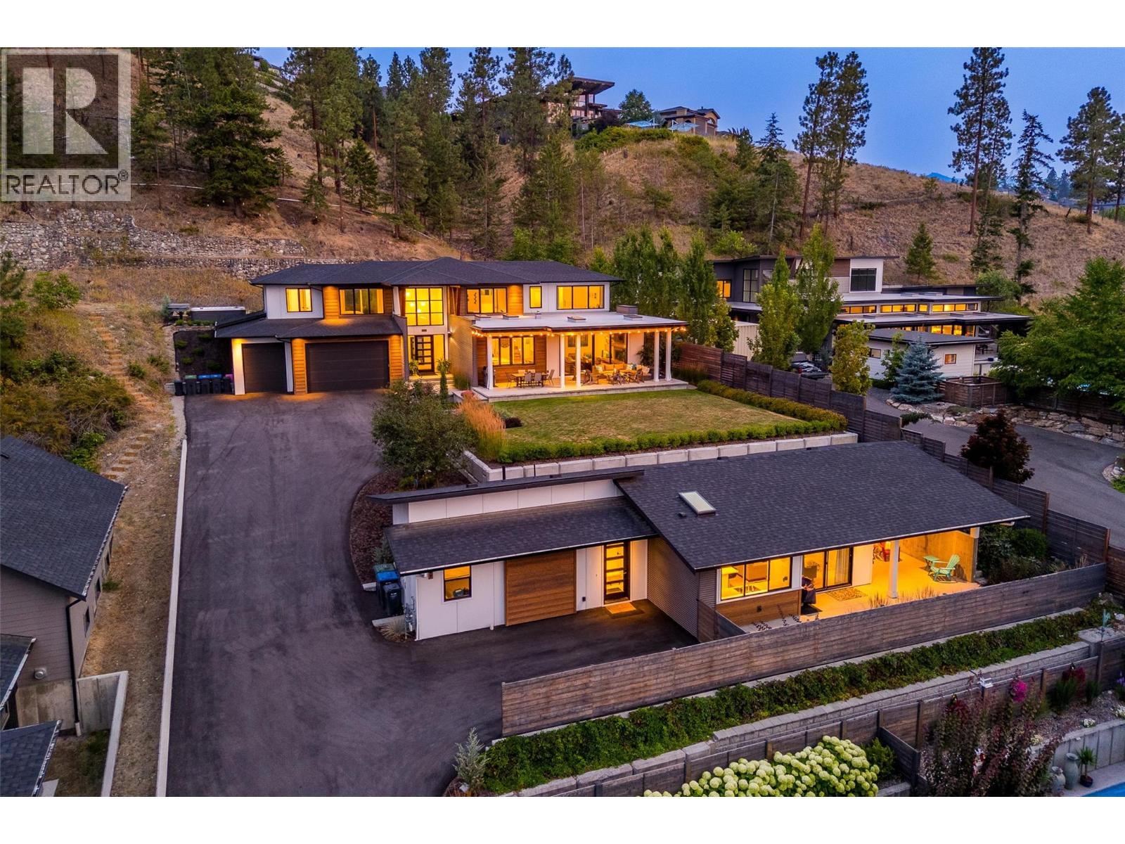 769 & 771 Barnaby Road, Kelowna, British Columbia