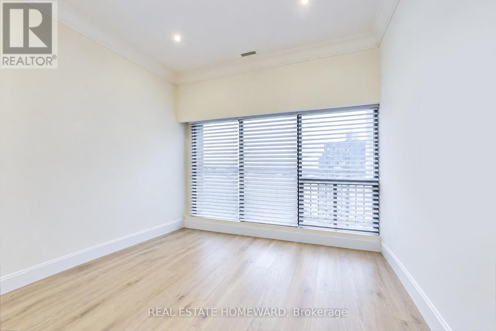 3612 - 55 Harbour Square, Toronto, Ontario  M5J 2L1 - Photo 15 - C13937654