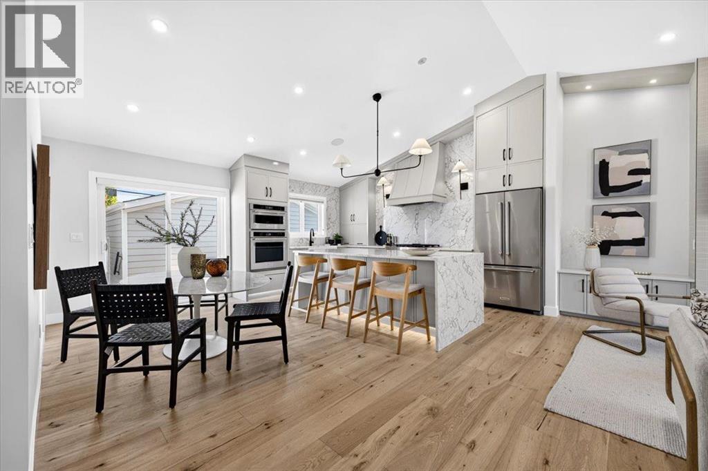 60 Governor Drive SW