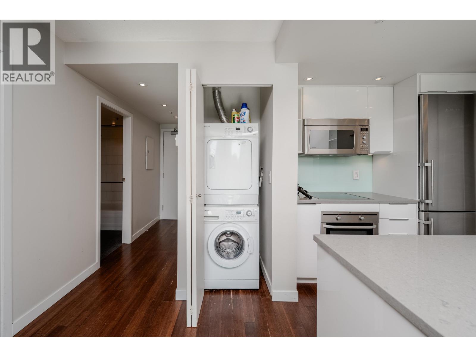 1708 1331 W GEORGIA STREET