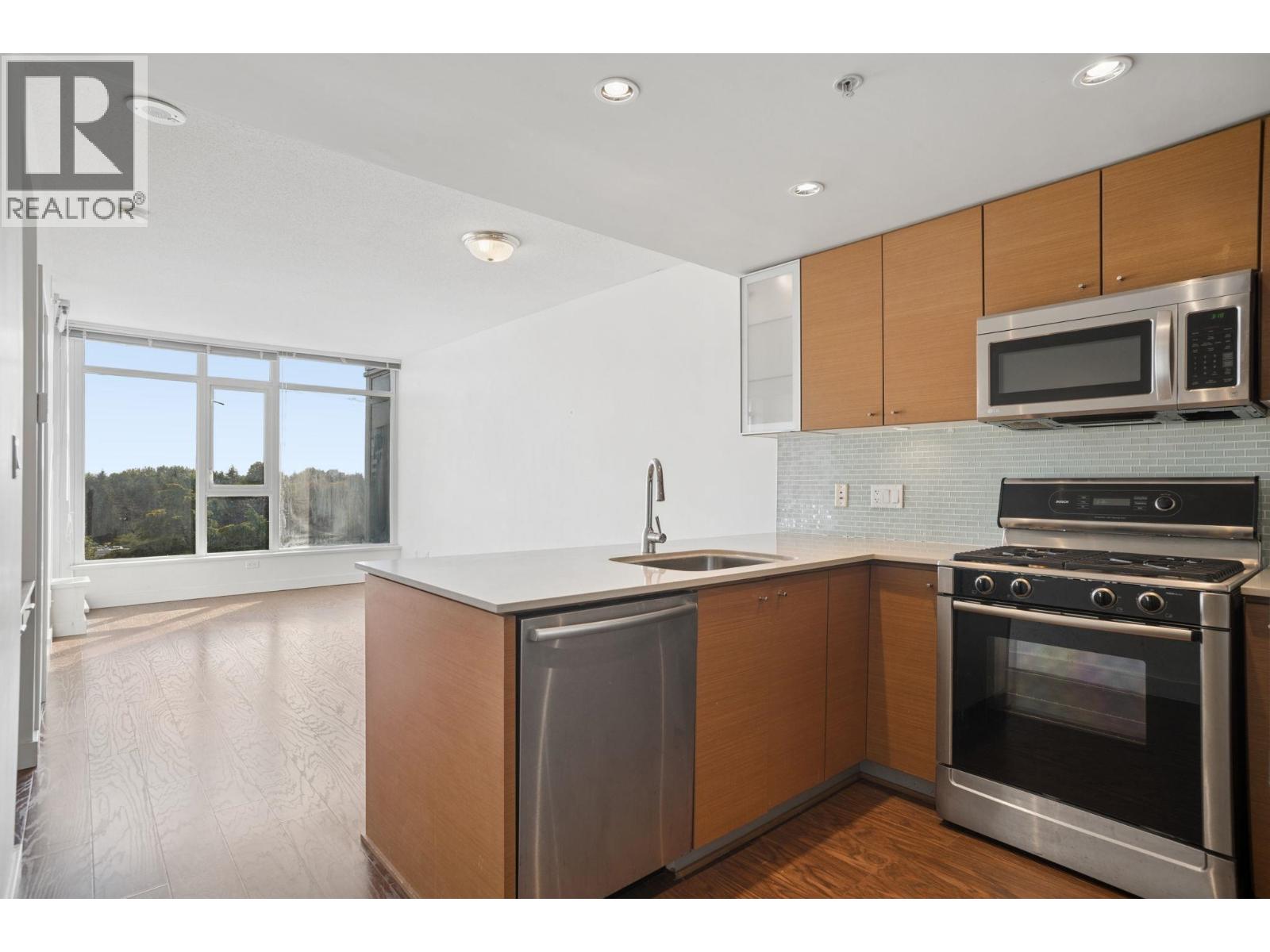 1005 7373 WESTMINSTER HIGHWAY