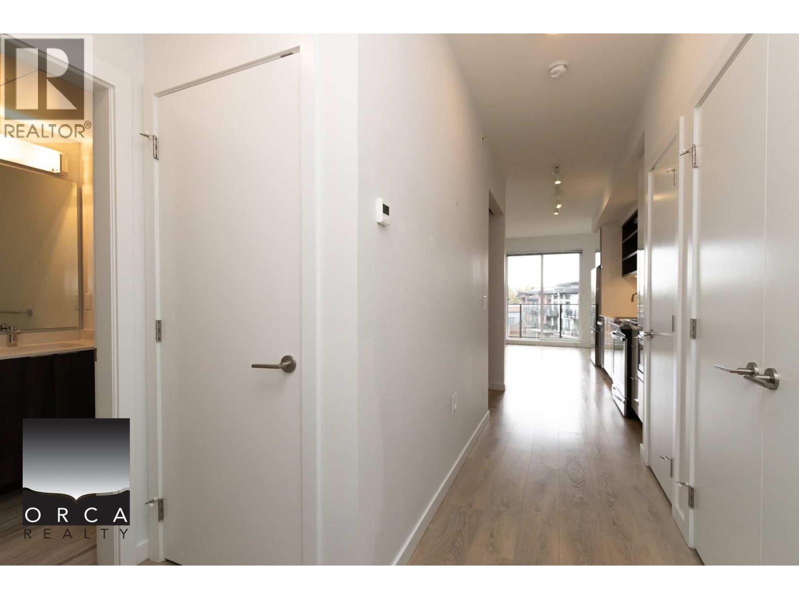 510 725 Marine Drive, North Vancouver, British Columbia  V7M 1H4 - Photo 2 - R3174937