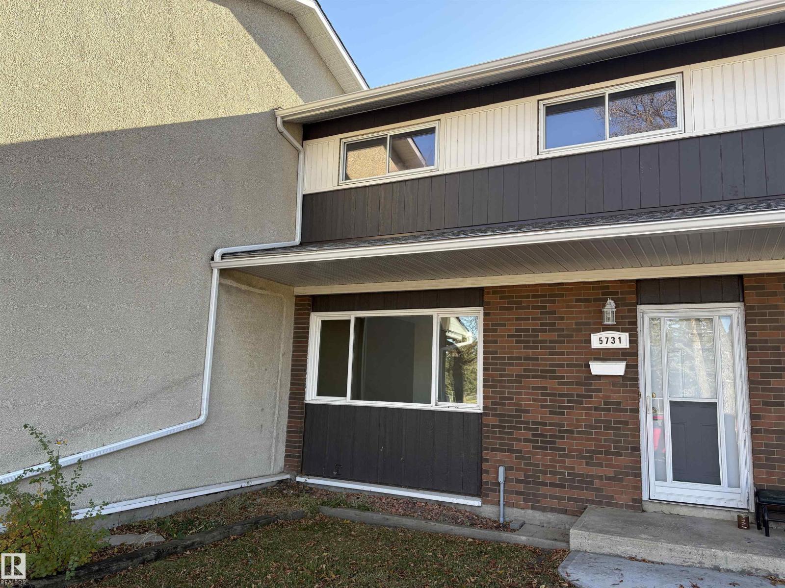 5731 144 AV NW