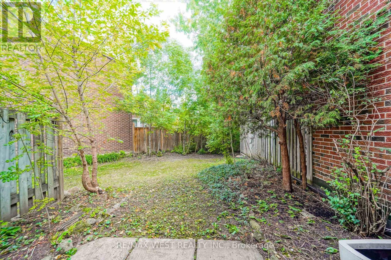 36 - 250 Satok Crescent, Milton (Tm Timberlea), Ontario  L9T 3P4 - Photo 11 - W14029288