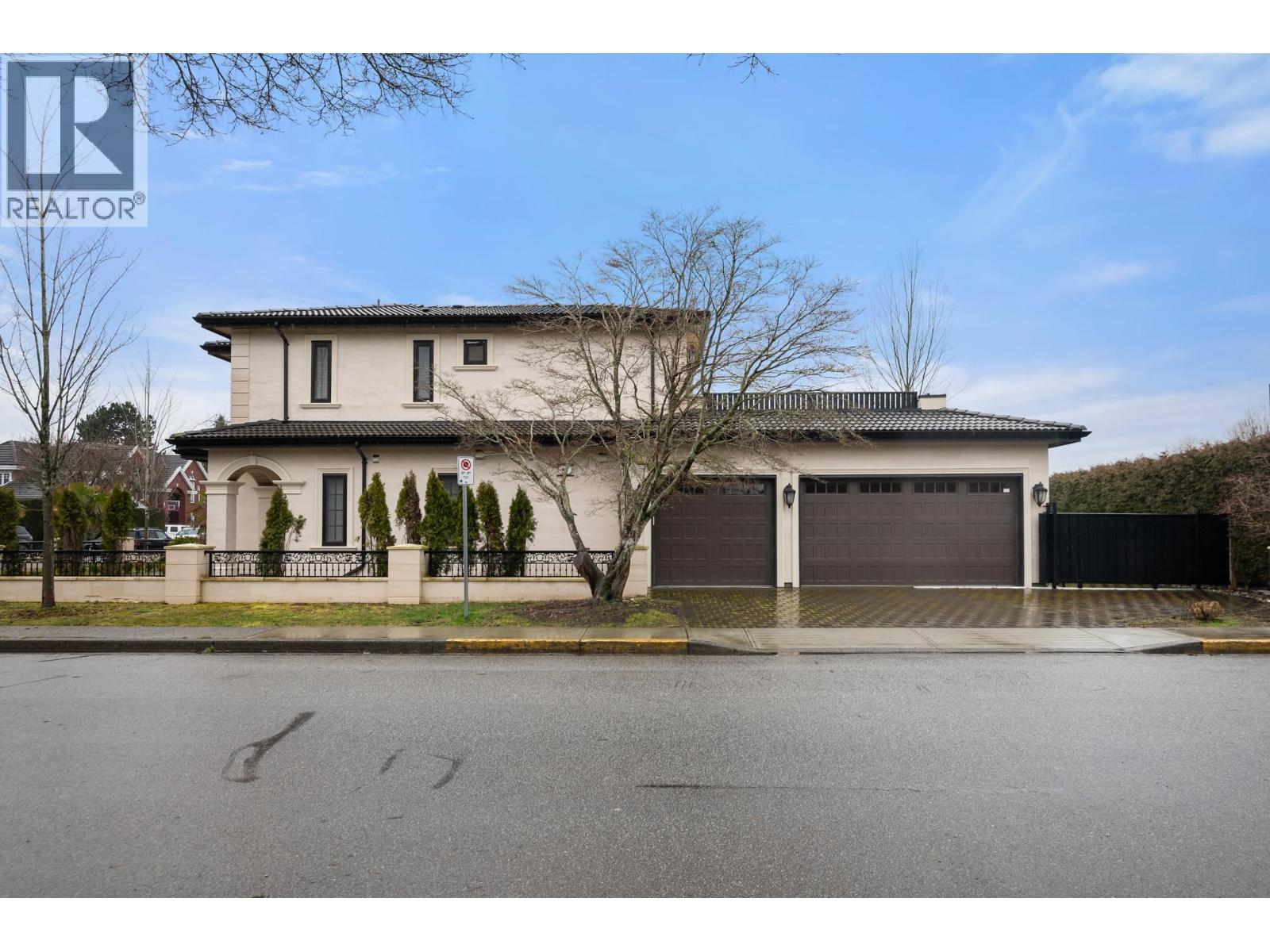 7691 Tweedsmuir Avenue, Richmond, British Columbia  V7A 1L1 - Photo 2 - R3172735