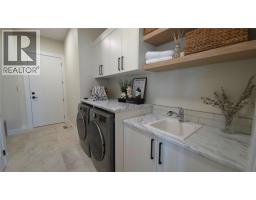 258 Summer Wood Drive, Kelowna, British Columbia  V1V 0C9 - Photo 39 - 10401624