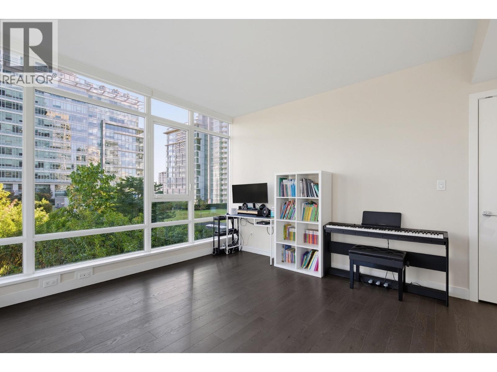 604 2008 Rosser Avenue, Burnaby, British Columbia  V5C 0H8 - Photo 11 - R3174903
